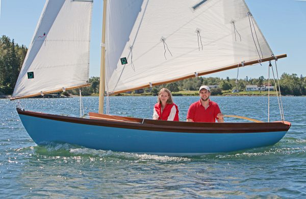 14 ft fiberglass sailboat