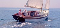 25' Herreshoff replica Pentimento.